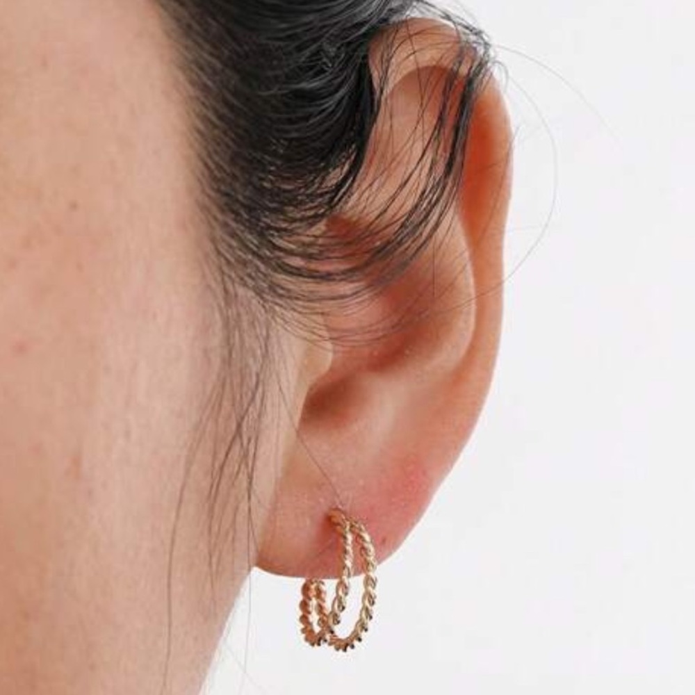 Minimalist earrings